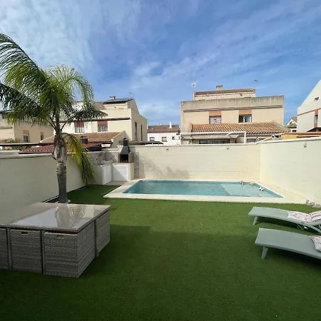 Seville, Pool, Parking * Gines