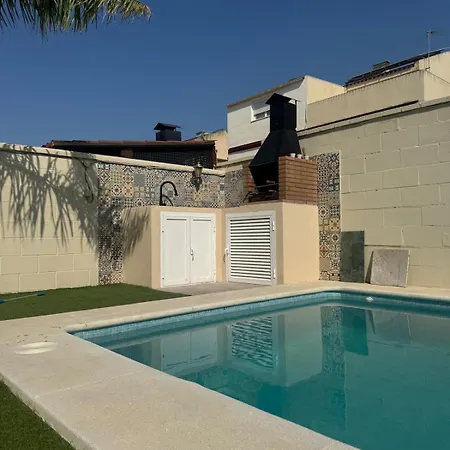 Seville, Pool, Parking Holiday home Gines