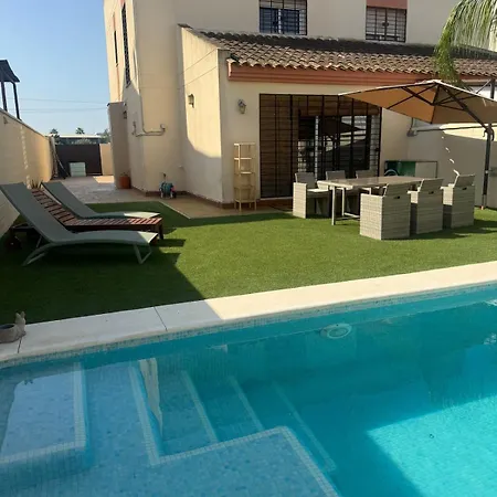 Seville, Pool, Parking Holiday home *