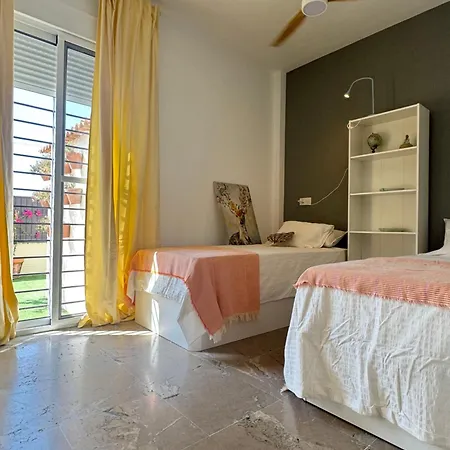 Seville, Pool, Parking Holiday home Gines